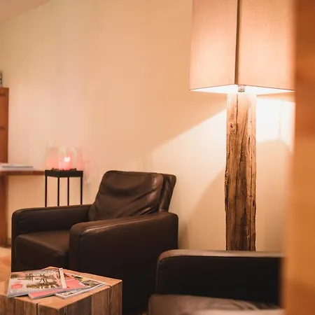 Guesthouse St Nikolaus Hotel 3*